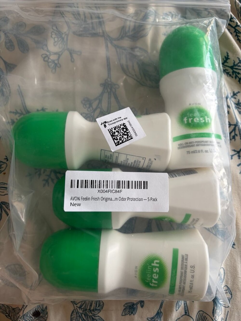 Avon Feelin’ Fresh Original Roll-On Deodorant 4 Pack New Sealed Anti-Perspirant - Picture 2 of 2